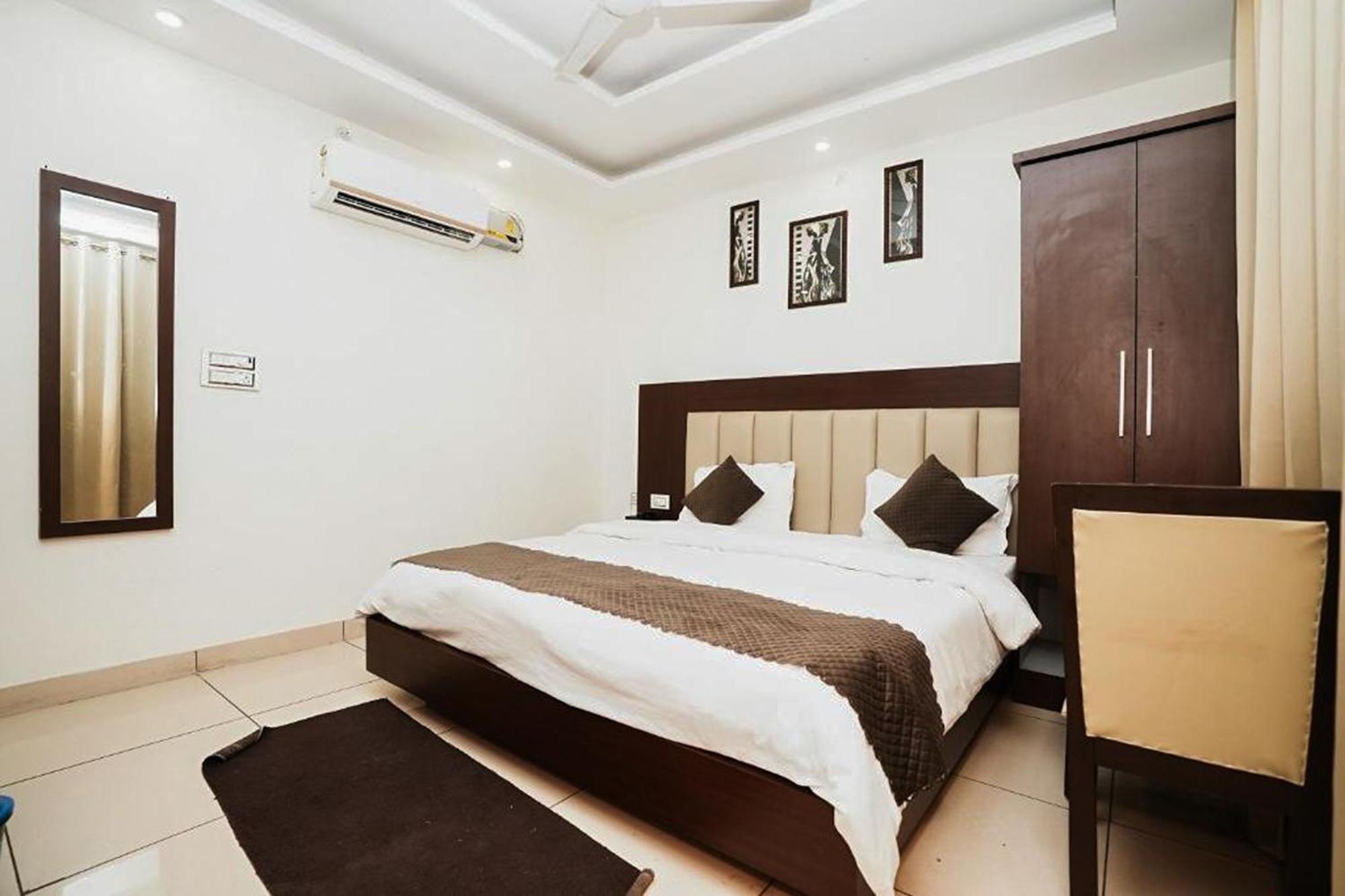 Hotel The 7 Seas Rishikesh Bagian luar foto