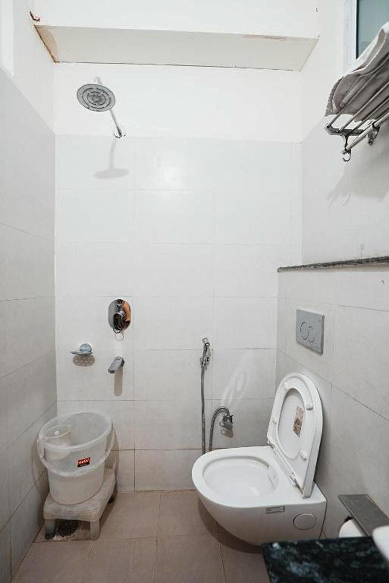 Hotel The 7 Seas Rishikesh Bagian luar foto